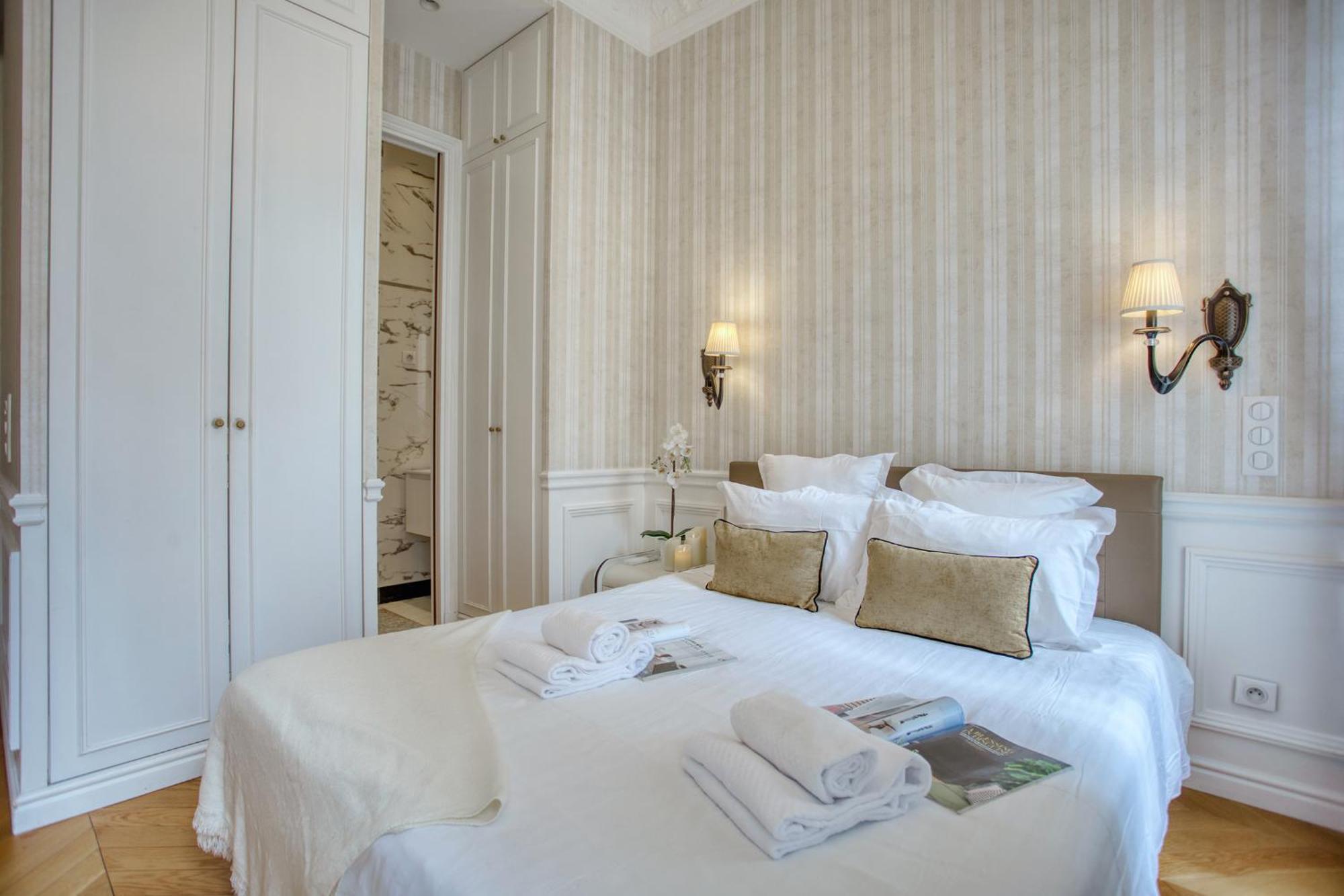 Luxueux 200M2 5Ch Champs Elysees A 1Min Perle Rare París Exterior foto