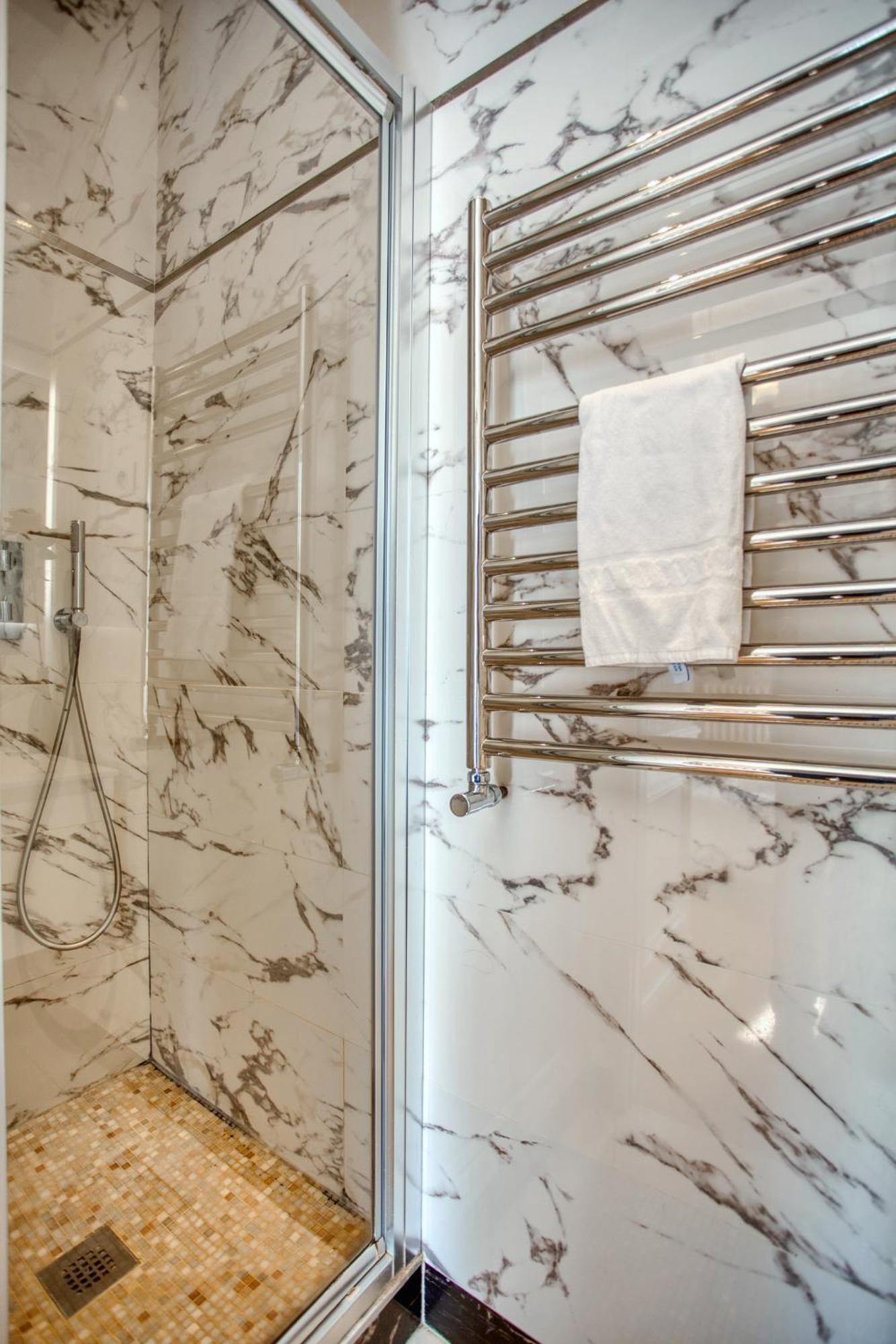 Luxueux 200M2 5Ch Champs Elysees A 1Min Perle Rare París Exterior foto